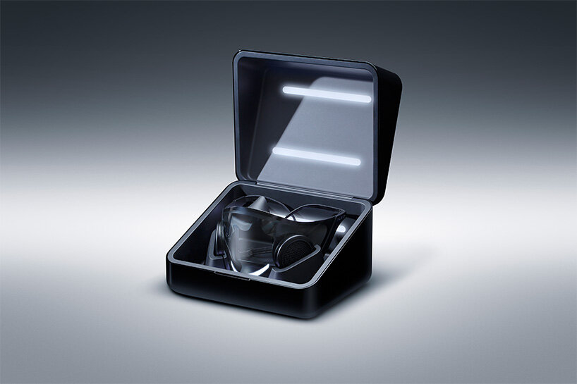 razer’s project hazel is a N95 intelligent & transparent face mask with voice projection