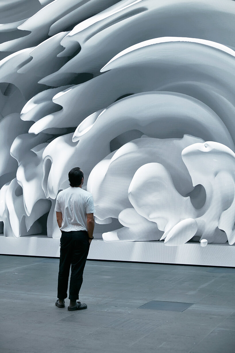 refik anadol quantum memories