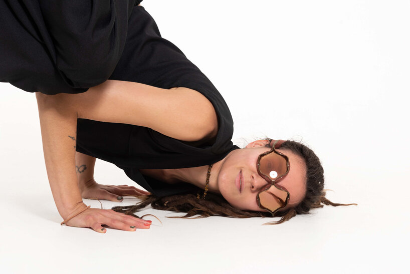 XYZ integrated architecture designs flexible zip glasses designboom