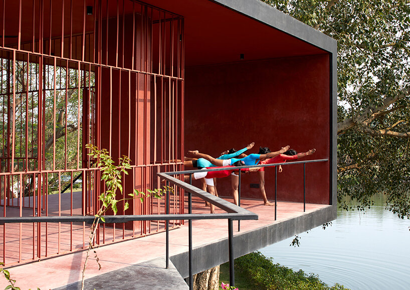 abin waterfront clubhouse