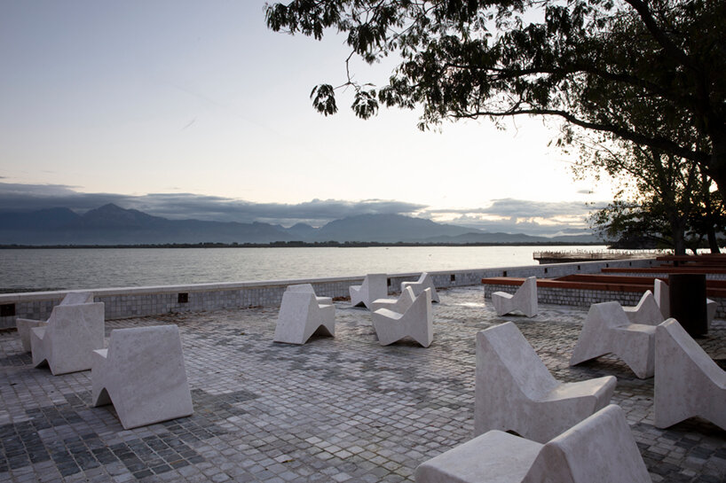 casanova hernandez albanian carpet