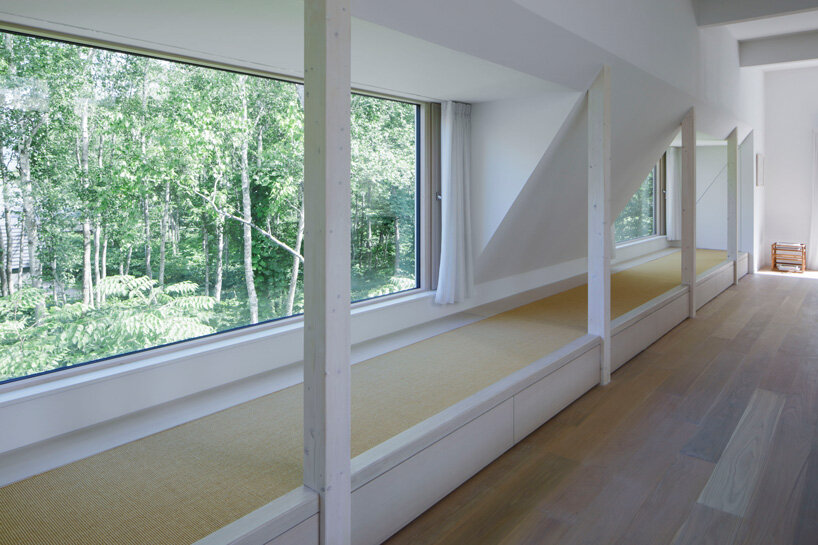 CASE-REAL blends 'chalet W' into the wooded landscape of japan's niseko ski resort