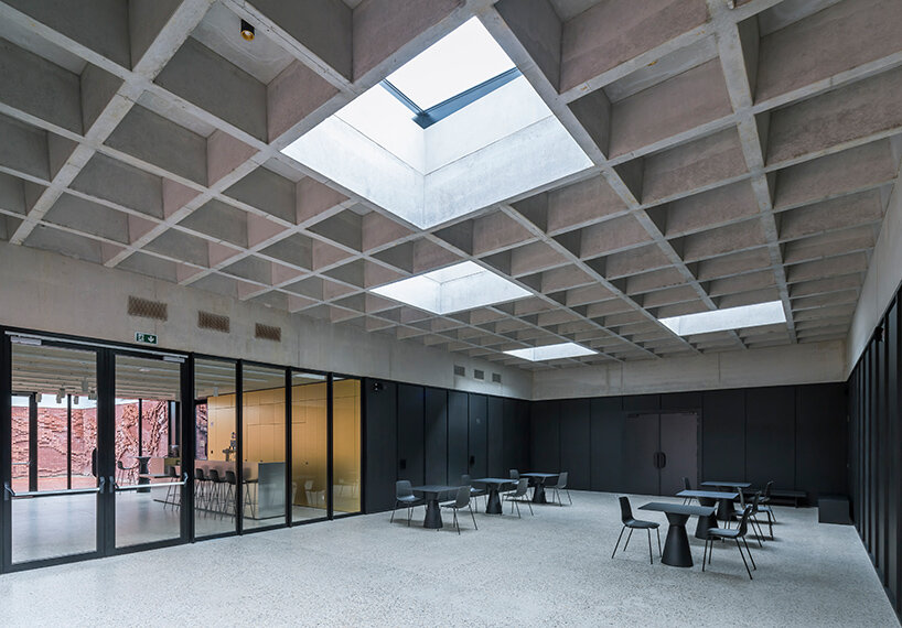 DMVA arts center nOna