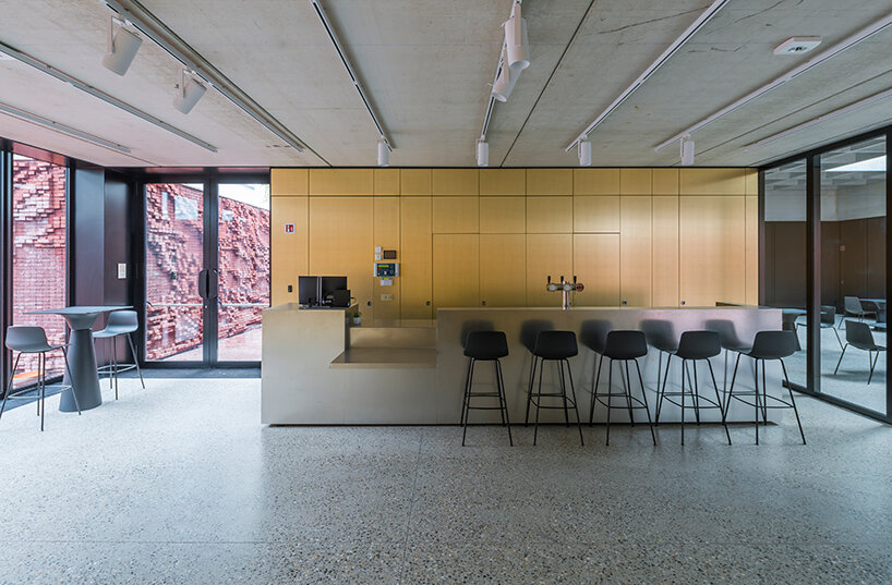 DMVA arts center nOna