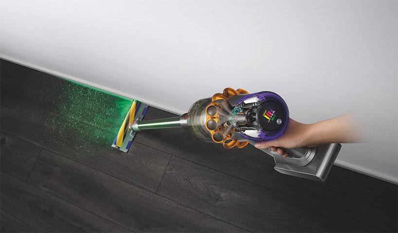 the dyson V15 detect reveals hidden particles so you can see where you need to clean