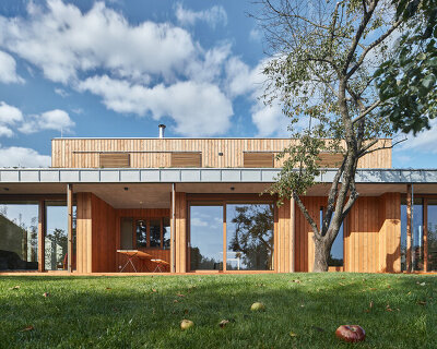 kaa-studio completes its 'new house in the old garden' in the czech republic