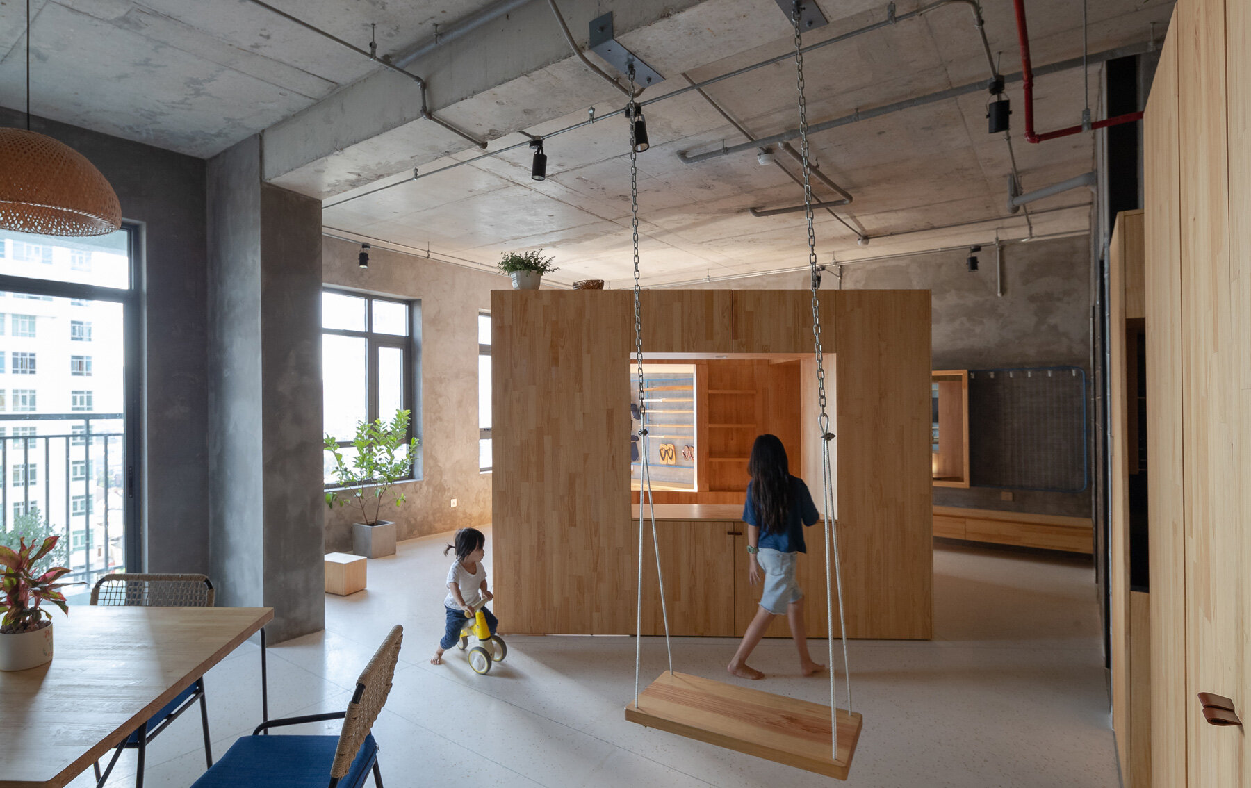 tropical-space-happy-box-house-vietnam-sculptural-wooden-box-children-designboom-large