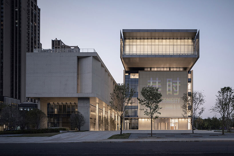 pingshan art museum vector