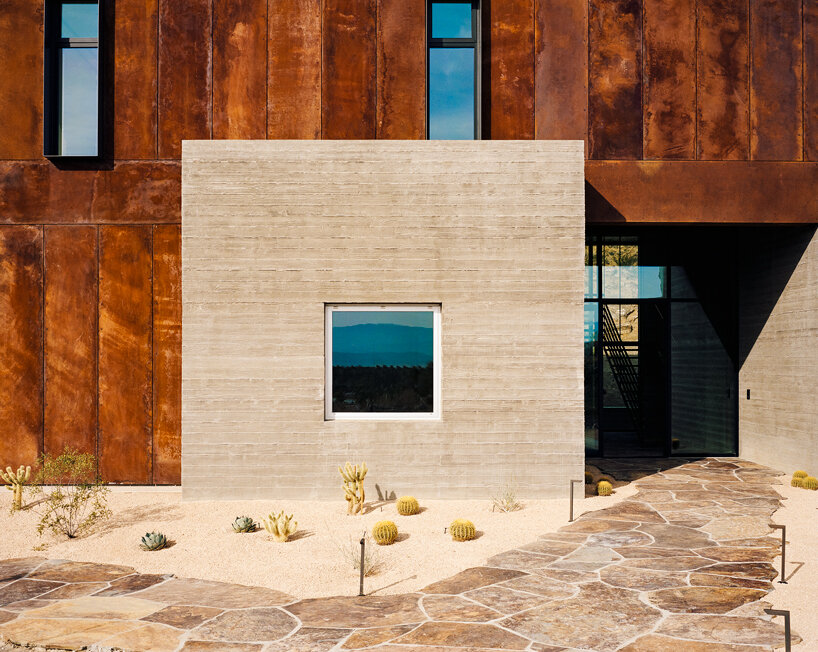 EYRC ridge mountain house designboom