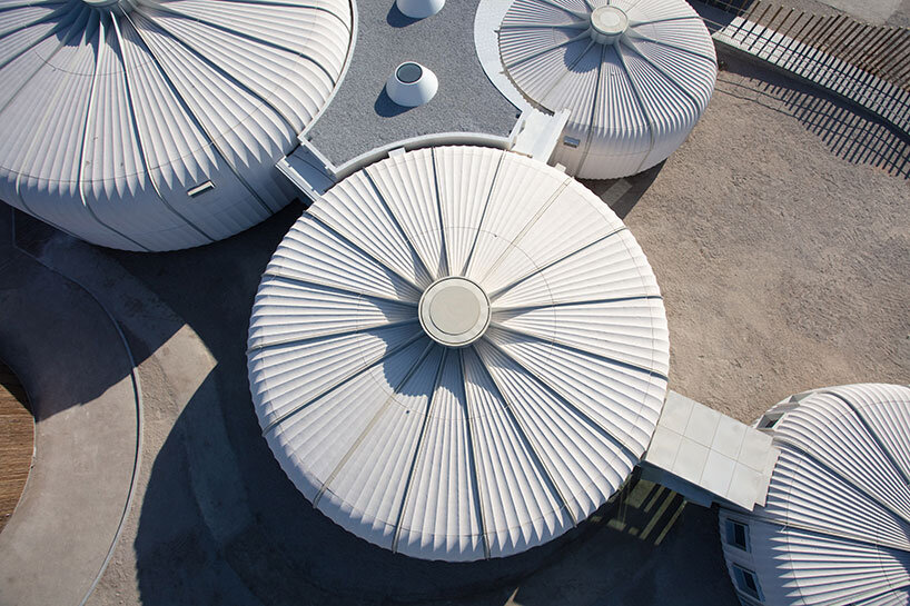 hopkins architects wildlife sanctuary