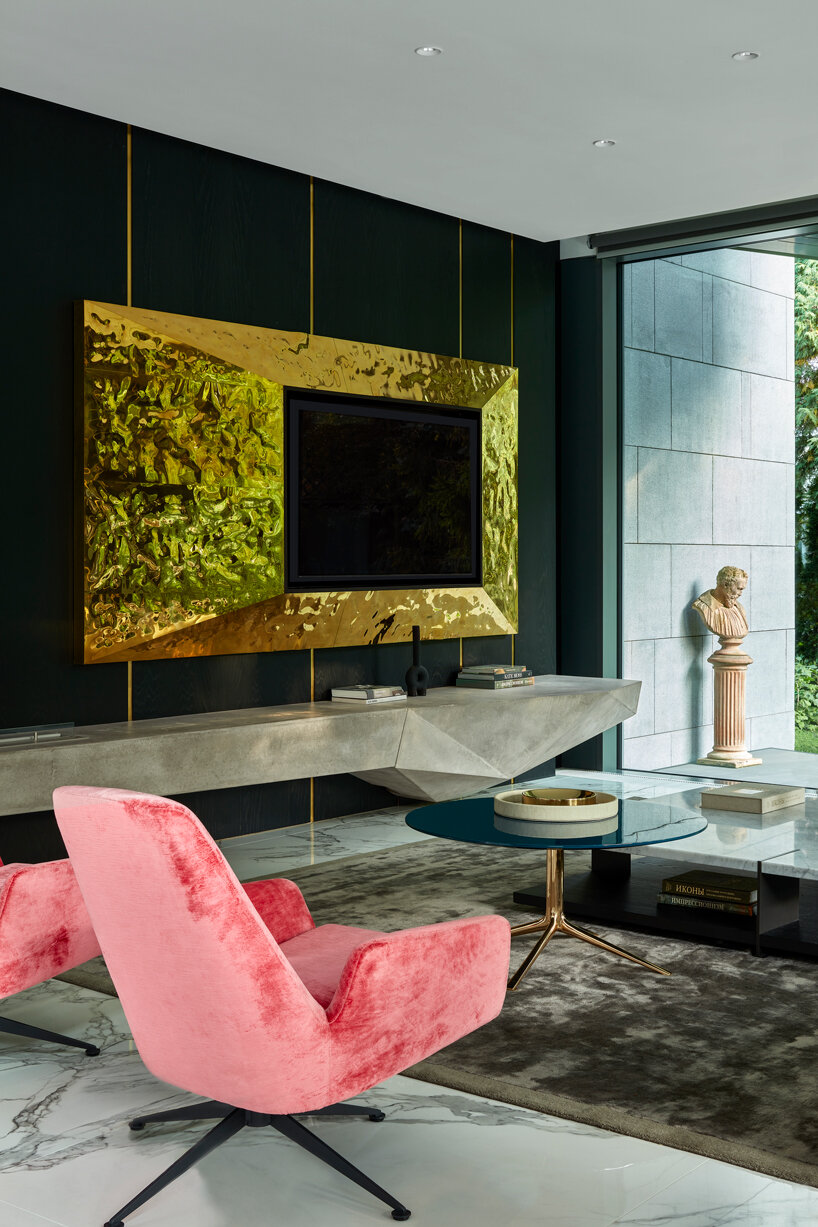 SAOTA silver pine villa moscow designboom