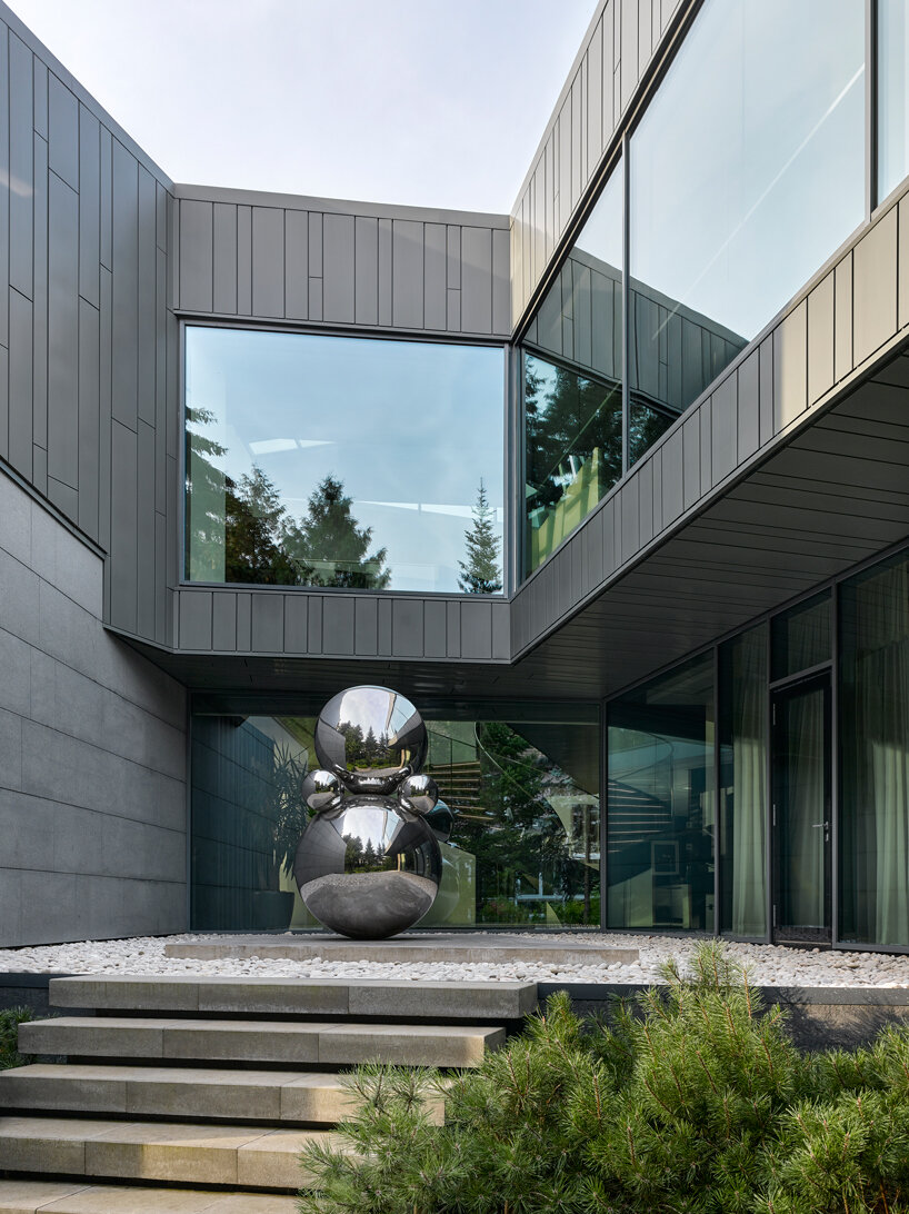SAOTA silver pine villa moscow designboom