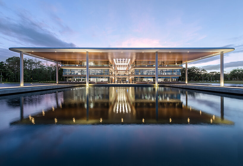 foster partners PGA headquarters