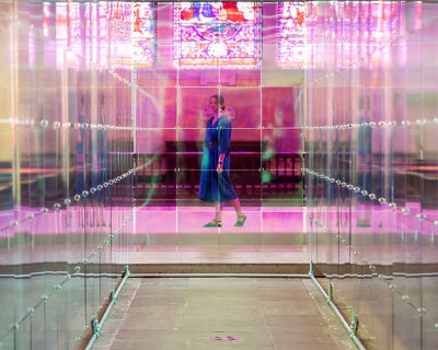 liz west harnesses luminous stained glass to sculpt ethereal installation 'presence'