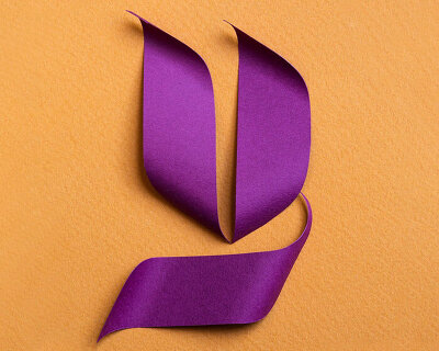 reina takahashi folds and twists paper strips to form calligraphic character series