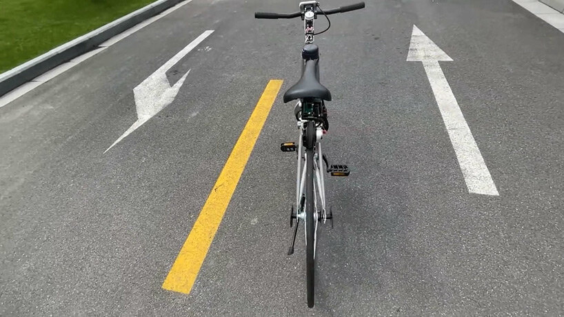 self-driving bicycle developed by huawei engineers can operate unmanned