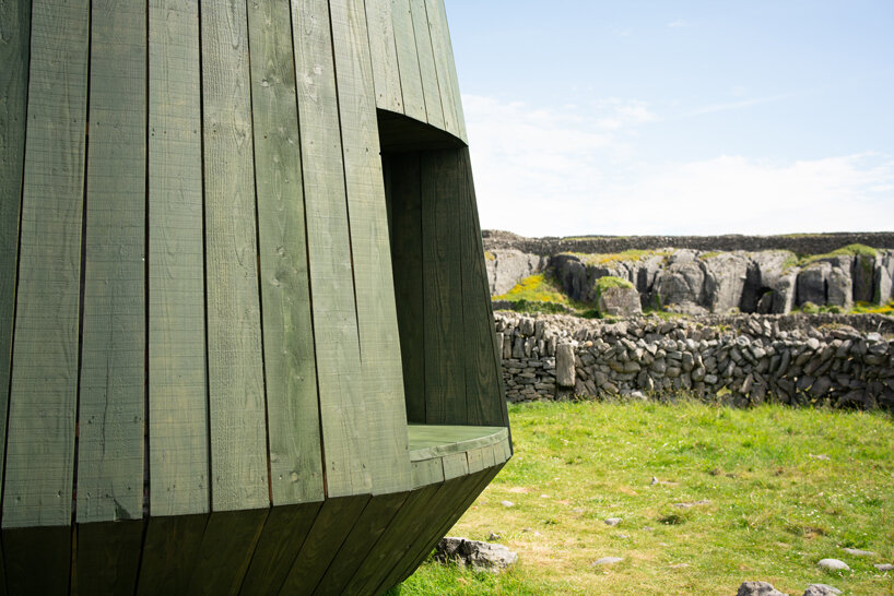 jordan ralph designs an off-grid artist's cabin on inis oírr island in ireland designboom