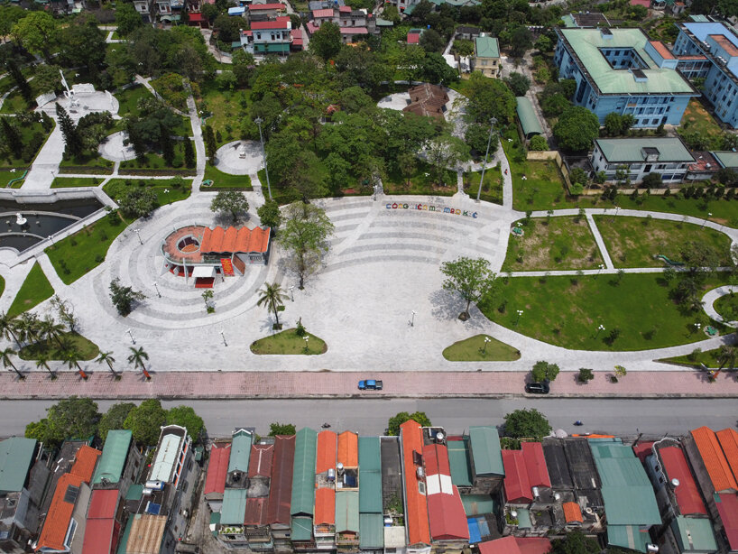 H&P architects revitalizes park in vietnam drawing from olympic's five-ringed symbol 