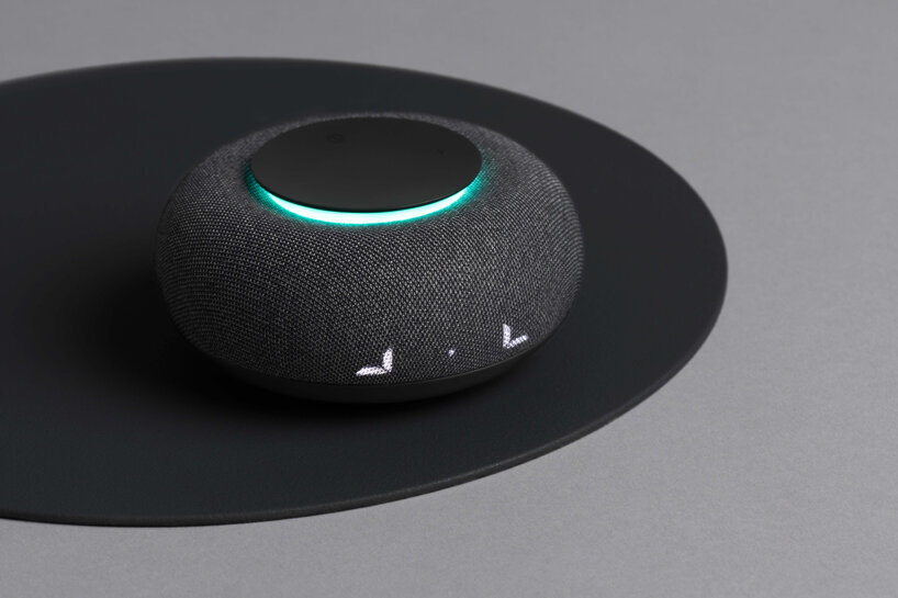 LAYER unveils capsula mini: the smart assistant with a friendly face designboom