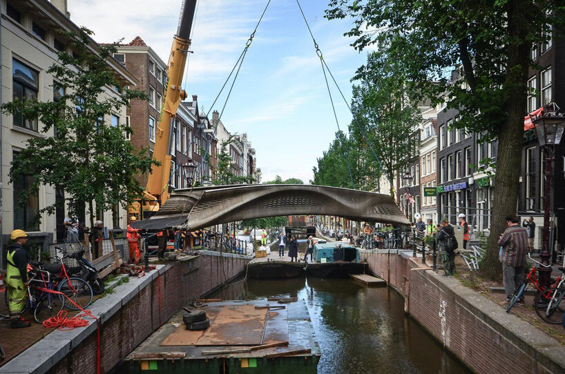 world's first 3D printed steel bridge installed over one of amsterdam's oldest canals