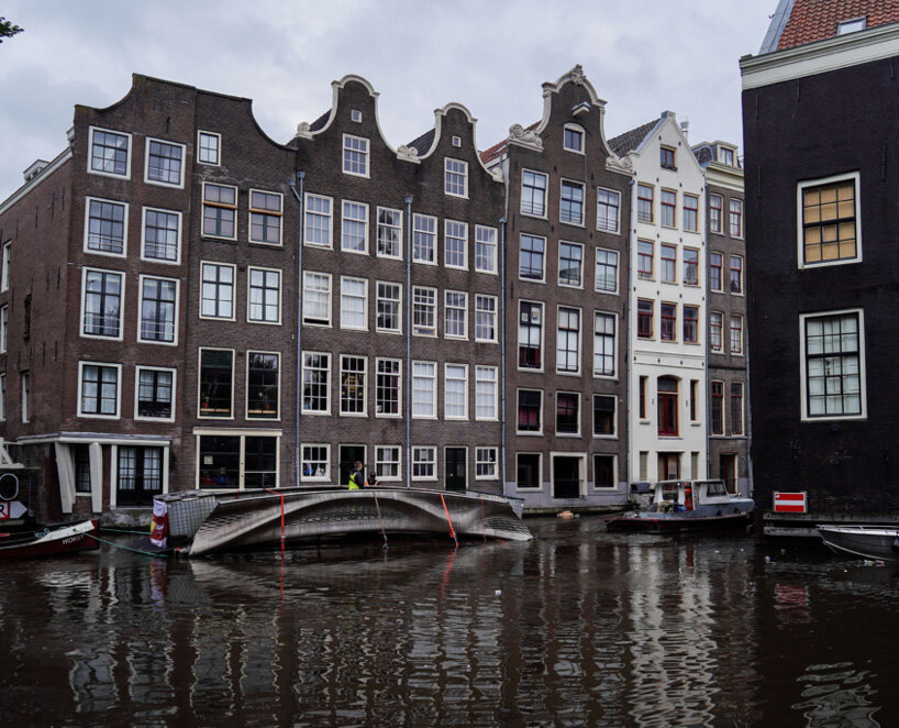 world's first 3D printed steel bridge installed over one of amsterdam's oldest canals
