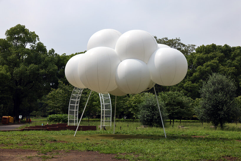 sou fujimoto installs temporary pavilion of fluffy, floating clouds in tokyo