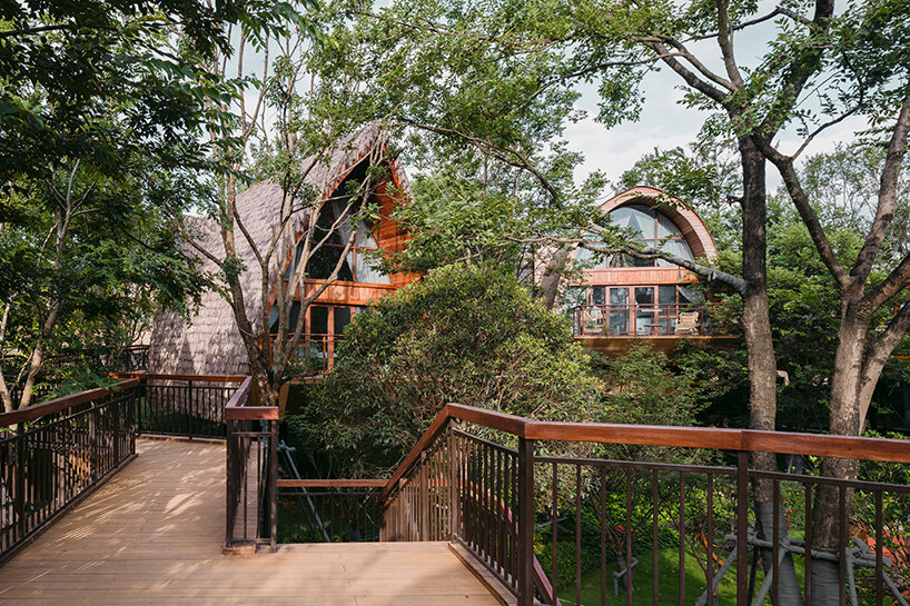 13 timber units make up aoe architects' guilin lebei homestay hotel in china