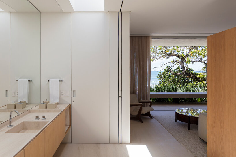 studio arthur casas designed jd house overlooking the coast of são paulo