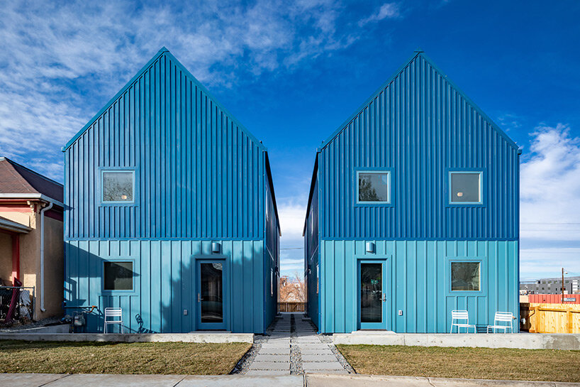 PRODUCTORA's bright blue residential complex responds to new housing needs in denver