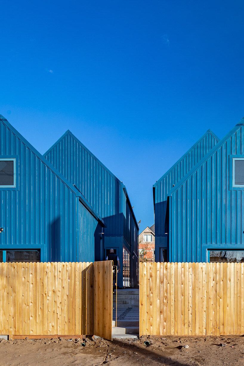PRODUCTORA's bright blue residential complex responds to new housing needs in denver