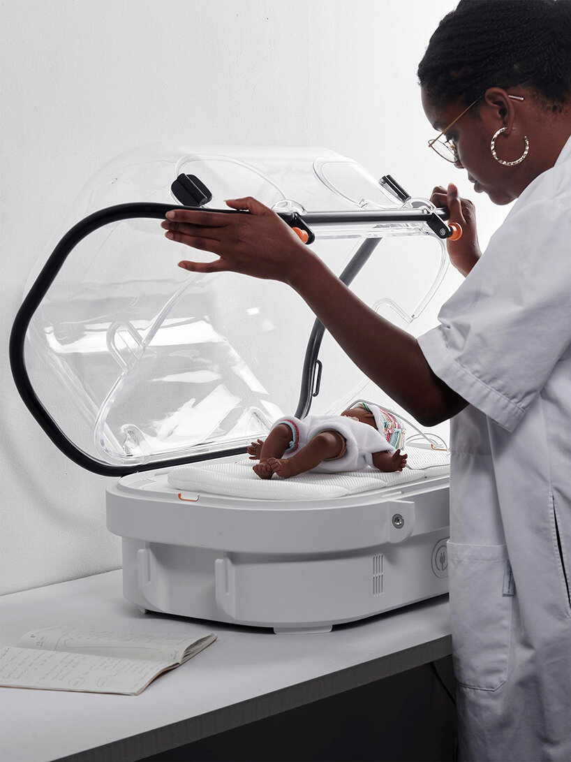 'robustnest': a compact and portable newborn incubator prevents hypothermia