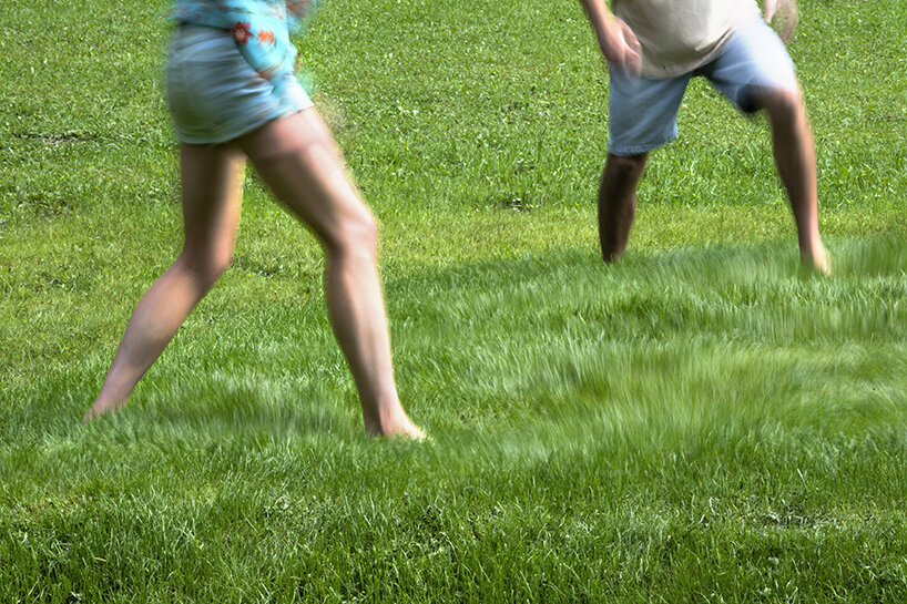 studio roosegaarde's surreal liquid landscape starts rippling by stepping on it
