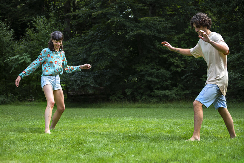 studio roosegaarde's surreal liquid landscape starts rippling by stepping on it