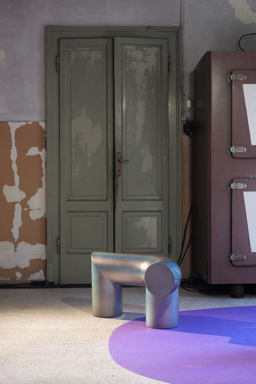 holographic pieces by objects of common interest compose futuristic domestic landscape