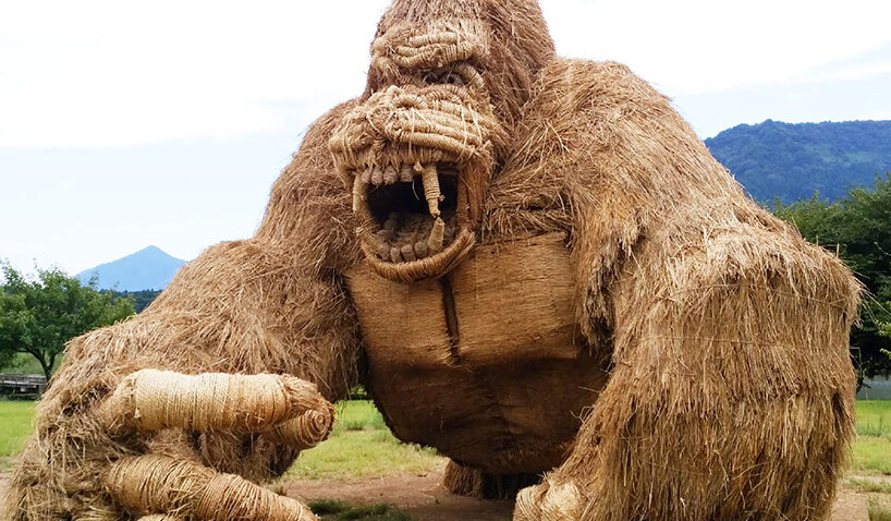 huge rice straw creatures take over the wara art festival in japan - 2