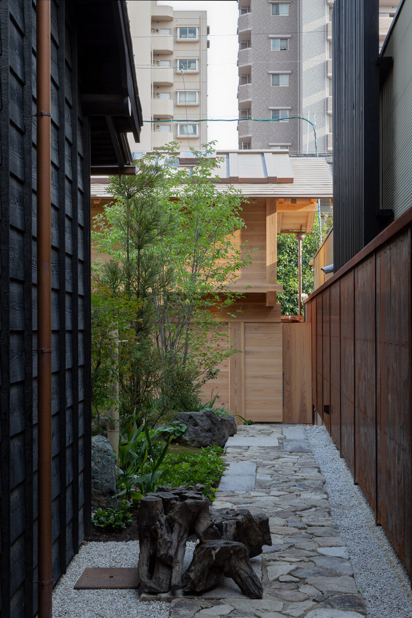 tomoaki uno tokugawacho guest house in japan