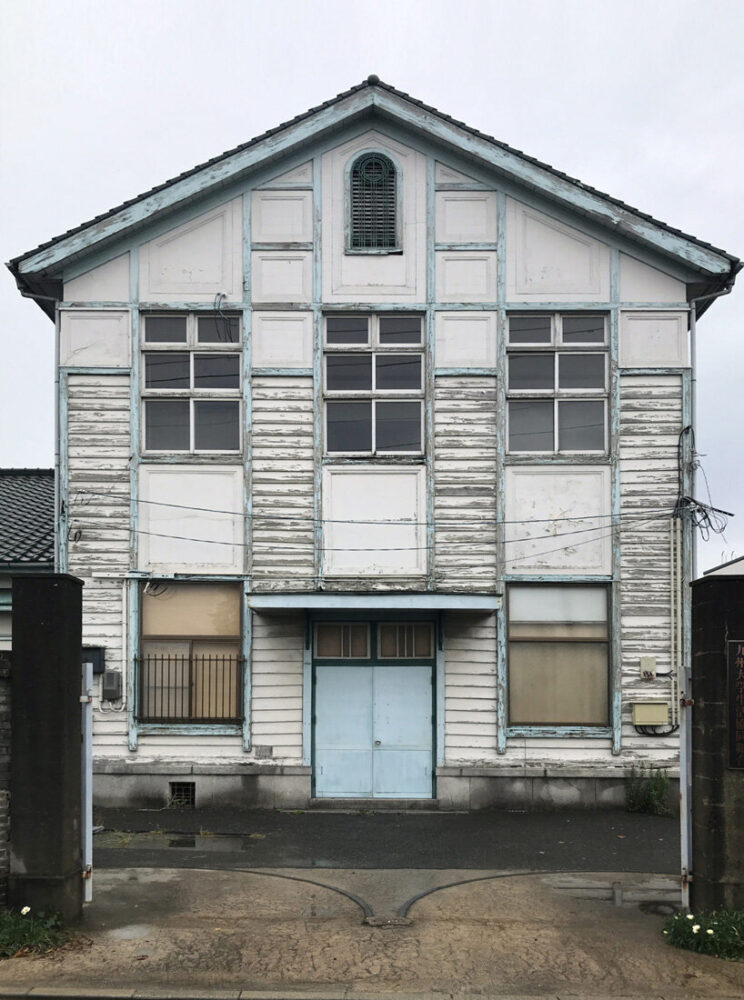 image © yHa architects