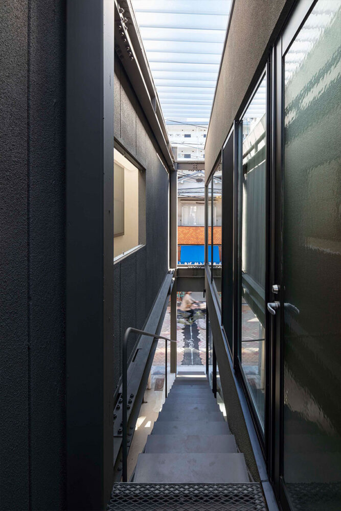 void to take in light and wind