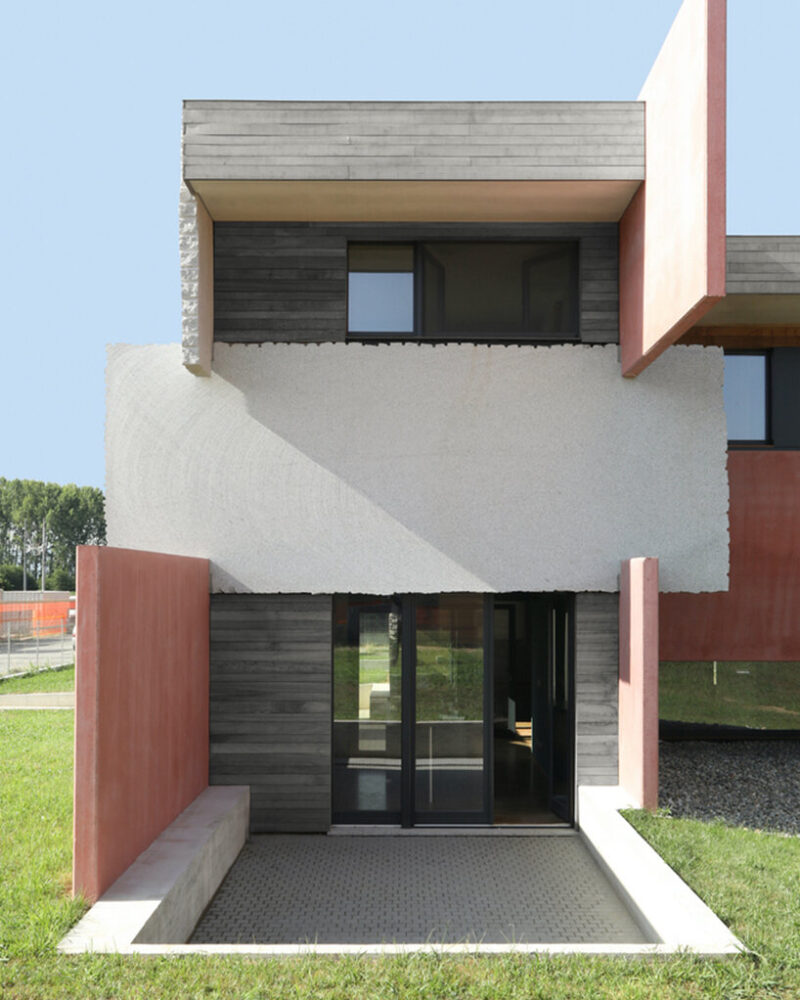 ELASTICOfarm’s granite ‘houses of cards’ are evolutions of each other