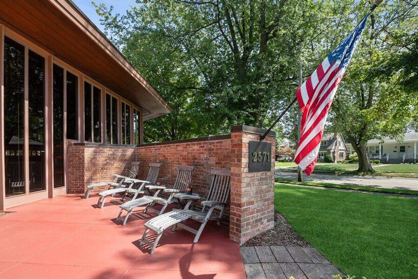 frank lloyd wright’s harper house in michigan is on sale for $2 million