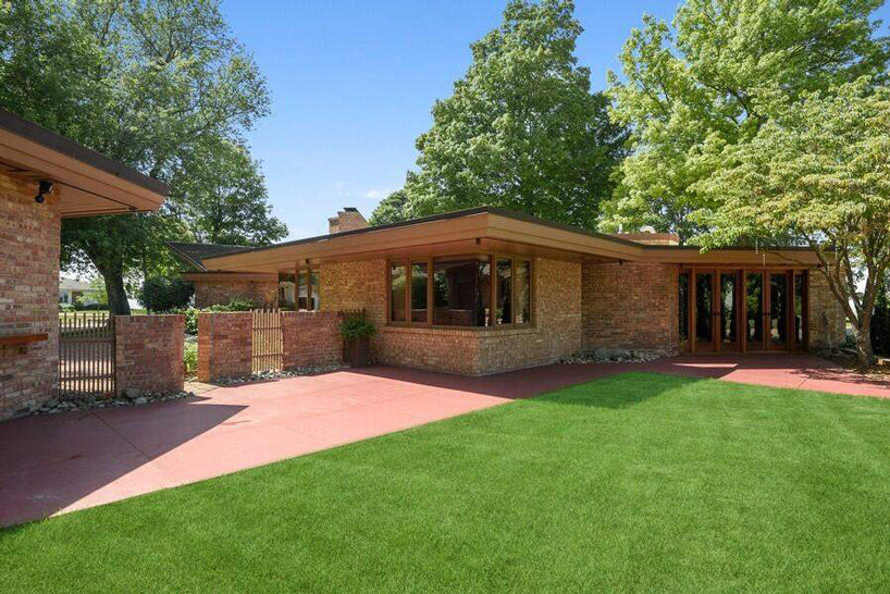 frank lloyd wright’s harper house in michigan is on sale for $2 million