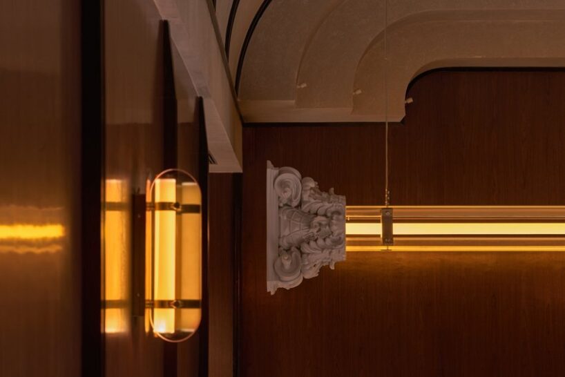 this creative combination of B.C. art form and modern incandescent tube looks just like an old civilization remains that future age salvaged from space, reflecting a sense of nostalgia and surreal