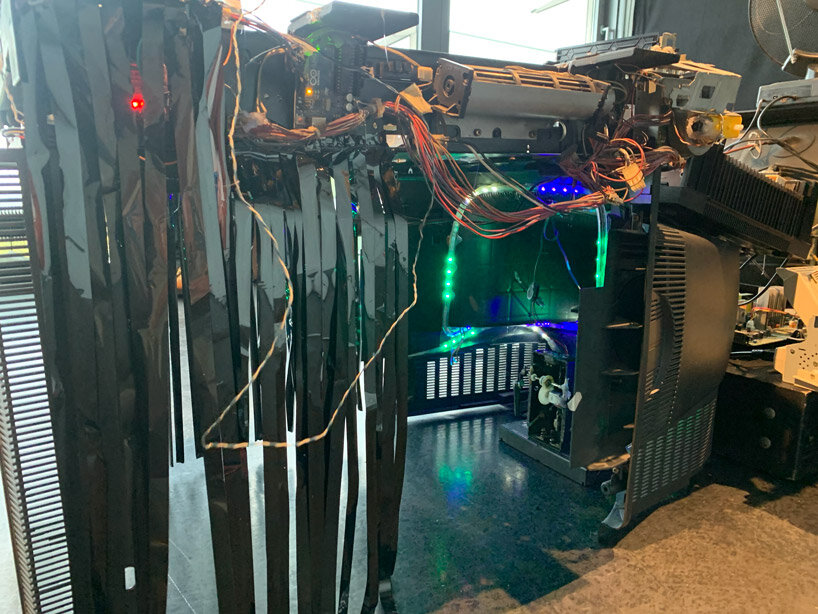 designboom spoke with the artist to find out more about his latest project.