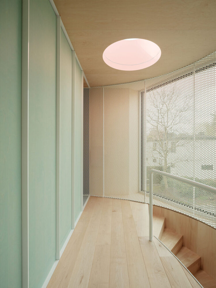 rising up along with the curved wall