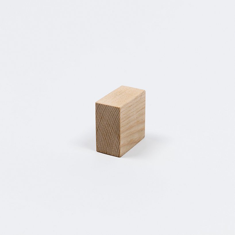 material block: wood