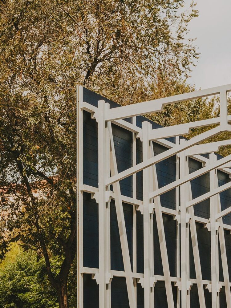 9 - detail - inner walls