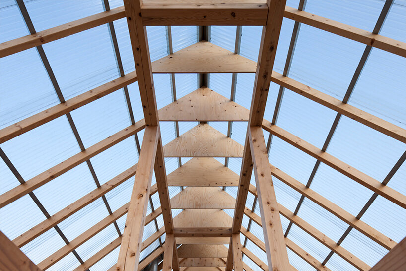 micelle forms ARI residence in japan, a variable structure adapting to its owners' preferences