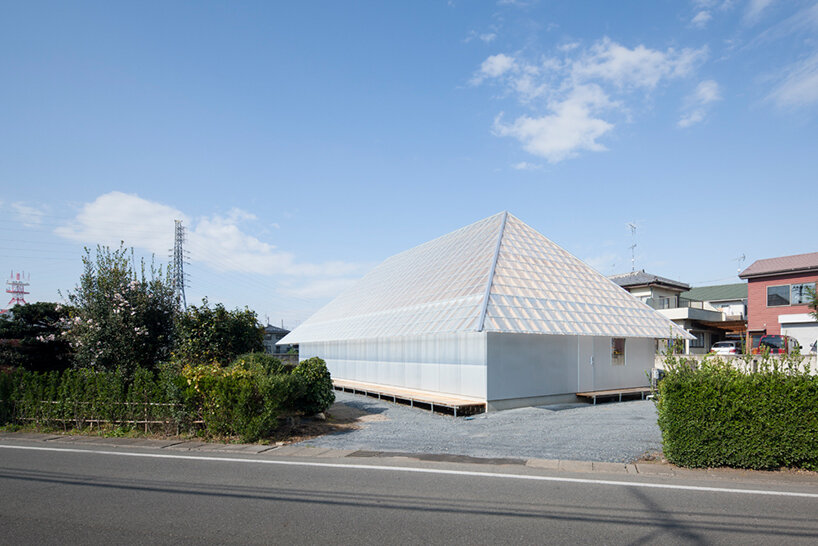 micelle forms ARI residence in japan, a variable structure adapting to its owners' preferences