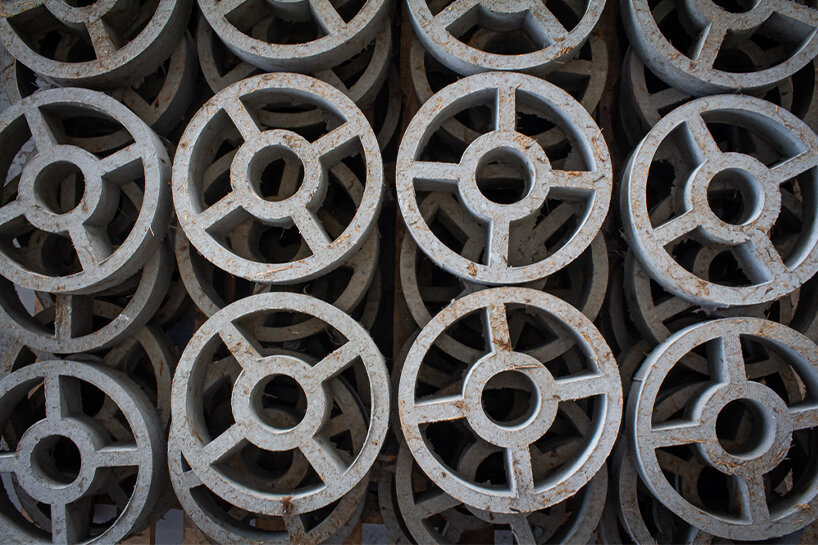 elephant dung bricks