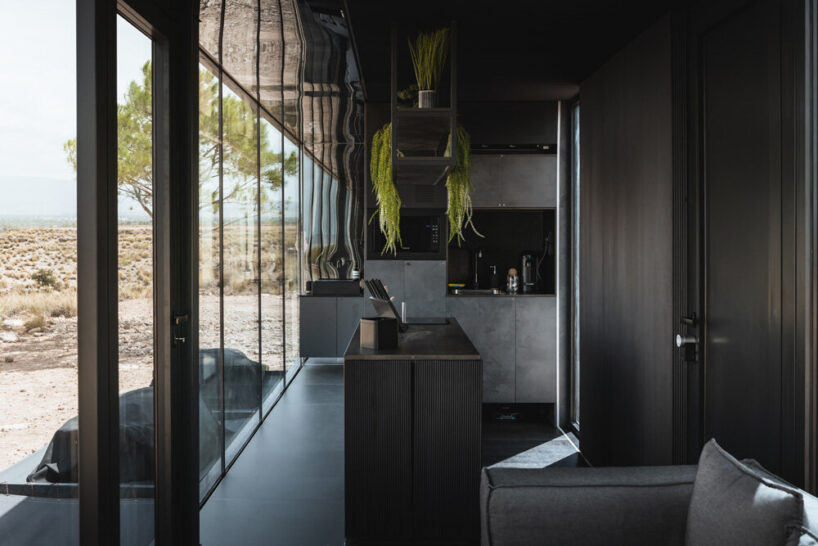 DistrictHive interior